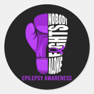 Pegatina Redonda Guantes de boxeo que nadie lucha solo contra el cá