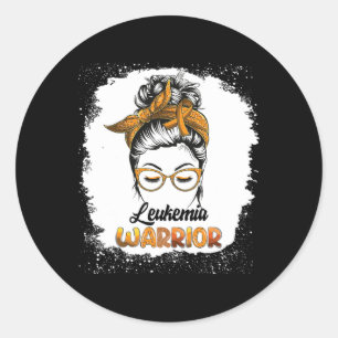 Pegatina Redonda Guerrero blanqueado y desordenado sobreviviente de