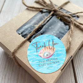 Pegatina Redonda Guión Baby Shower de Pearl On the Way Seashell Chi