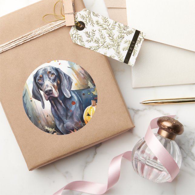 Pegatina Redonda Halloween Bluetick Coonhound con calabazas aterrad (Regalar)