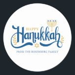 Pegatina Redonda "Hanukkah feliz" oro Menorah<br><div class="desc">"Hanukkah feliz" Diseño de Menorah dorado.</div>