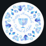 Pegatina Redonda Hanukkiah Feliz feriado judío en Hanukkah Menorah<br><div class="desc">Símbolo de Hanukkiah. Feliz Fiesta de Hanukkah Día de fiesta judía Menorah Azul. Decoración de Chanukkah de la festividad judía con el símbolo decorativo tradicional de Chanuka - color azul marino hanukkiah menorah, candelabro con velas, estrella de David y ilustracion de luces brillantes de neón azul. Decoración del evento del...</div>