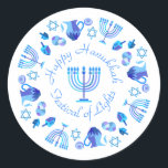 Pegatina Redonda Hanukkiah Feliz feriado judío en Hanukkah Menorah<br><div class="desc">Símbolo de Hanukkiah. Feliz Fiesta de Hanukkah Día de fiesta judía Menorah Azul. Decoración de Chanukkah de la festividad judía con el símbolo decorativo tradicional de Chanuka - color azul marino hanukkiah menorah, candelabro con velas, estrella de David y ilustracion de luces brillantes de neón azul. Decoración del evento del...</div>