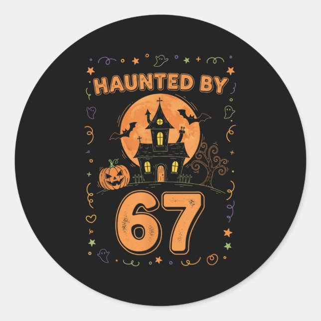 Pegatina Redonda Haunted By 67 Funny Halloween  (Anverso)