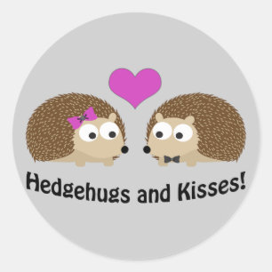 Pegatina Redonda Hedgehugs and Kisses Hedgehog Love