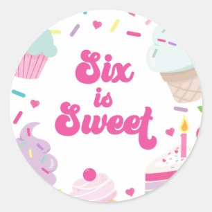 Pegatina Redonda Helado y pastel seis es dulce cumpleaños 6