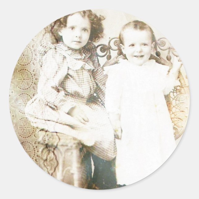 Pegatina Redonda Hermanas y encaje (Anverso)