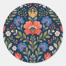 Hermosas flores silvestres escandinavas sobre azul