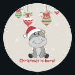Pegatina Redonda Hippo Merry Christmas Winter Animals Hippos Classi<br><div class="desc">The hippo to softness with fair lights. Funny animals with gifts and snow to the holidays. Also funny for Christmas in July. Hippos are sweet animals and perfect for Christmas.</div>