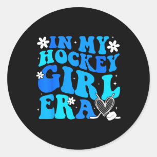 Pegatina Redonda Hockey de Chicas En Mi Era de Chica de Hockey Jueg