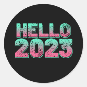 Pegatina Redonda Hola 2023. Feliz año nuevo al viejo estilo retro