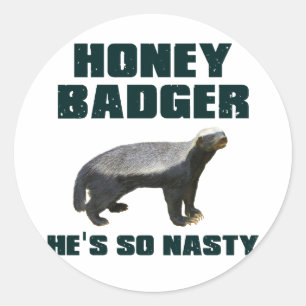 Pegatina Redonda Honey Badger Es Tan Desagradable