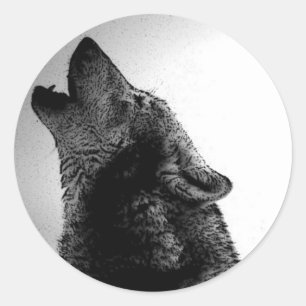 Pegatina Redonda Howling Wolf in Snow