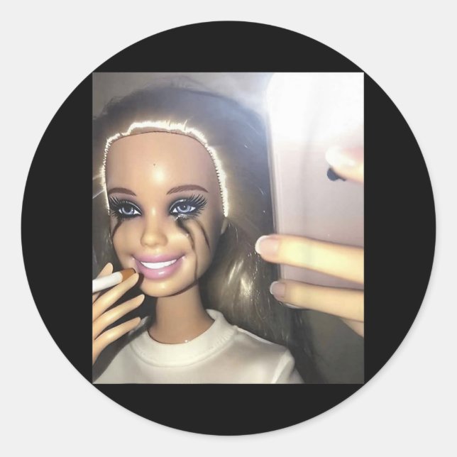 Pegatina Redonda Humor oscuro para muñecas humeantes selfie (Anverso)