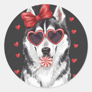 Pegatina Redonda Husky y Lollipop tocando el ícono de San Valentín.