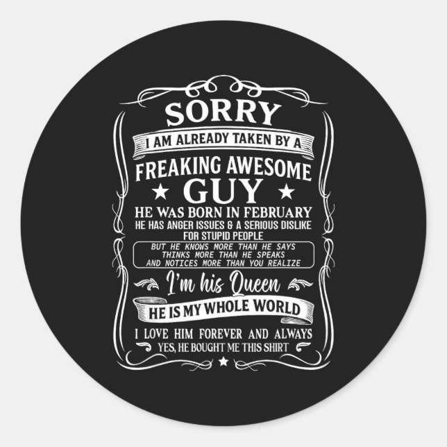 Pegatina Redonda I'm Already Taken By Freaking Awesome Guy Born In  (Anverso)