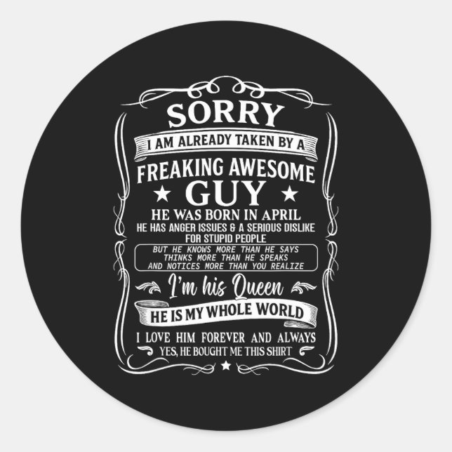 Pegatina Redonda I'm Already Taken By Freaking Awesome Guy Born In  (Anverso)