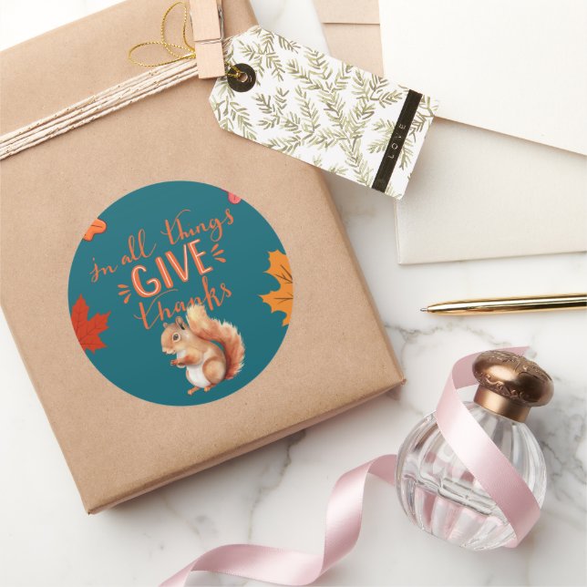 Pegatina Redonda In All Things Give Thanks Autumn Squirrel (Regalar)