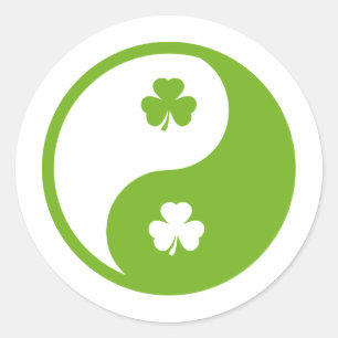 Pegatina Redonda irish shamrock ying y yang