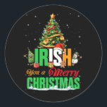 Pegatina Redonda Irlandés You A Merry Christmas Santa Irish Flag<br><div class="desc">Celebra el Día de San Patricio con estilo con esta divertida y festiva camiseta. Con una audaz impresión gráfica de un trébol afortunado, esta camisa le hará destacarse en cualquier celebración del Día de San Patricio. Ya sea que esté disfrutando de un desfile o simplemente colgando con sus amigos, esta...</div>