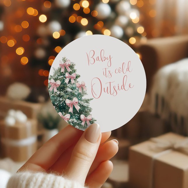 Pegatina Redonda It's Cold Outside Winter Pink Bow Girl Baby Shower (Subido por el creador)