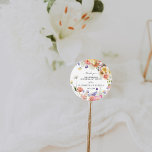 Pegatina Redonda Jardín de flores silvestres | Favor de la boda<br><div class="desc">Añada un toque especial a los sobres, bolsos de goodie, dulces hechos a mano y más con nuestros elegantes pegatinas de flores silvestres. Agregue la redacción de su personalizado a este diseño utilizando los cuadros "Editar esta plantilla de diseño" situados en la parte derecha del elemento, o haga clic en...</div>