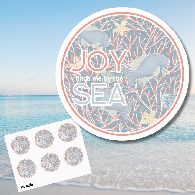 Pegatina Redonda Joy Finds Me By The Sea – Boho Beach  (Modern Coastal Round Stickers for Planners, Journals, and More)
