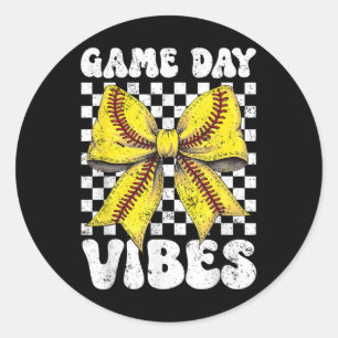 Pegatina Redonda Juego Día Vibes Coquette Bow Softball Mama Softbal
