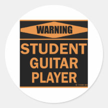 Jugador de guitarra estudiantil