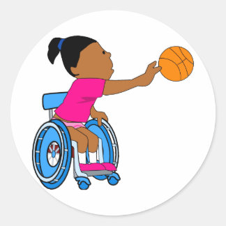 Pegatina Redonda jugadora de baloncesto