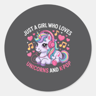 Pegatina Redonda K-p Solo Una Chica Que Ama Unicornios Y K-p K P Kp