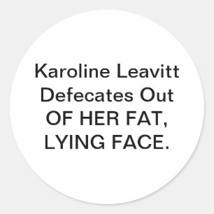 Pegatina Redonda Karoline Leavitt Defeca Hankamer Artjunkhaus Yuk