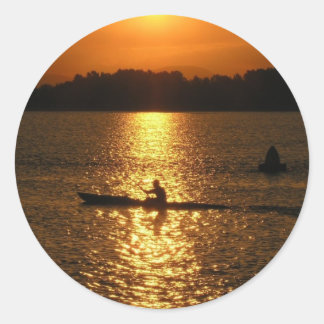 Pegatina Redonda Kayaking Sunset