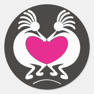 Pegatina Redonda Kokopelli con corazón rosa