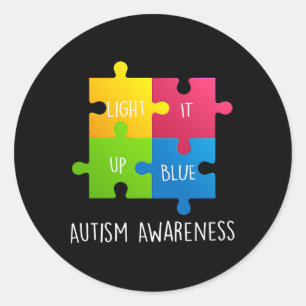 Pegatina Redonda La conciencia del autismo lo iluminó de azul
