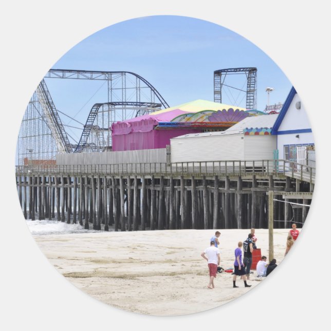 Pegatina Redonda La costa de Jersey en las alturas costeras (Anverso)