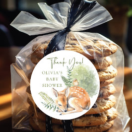 Pegatina Redonda La Delicia de la Naturaleza Baby Shower de Ciervo