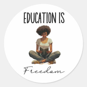 Pegatina Redonda La educación es la libertad los libros de profesor