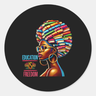 Pegatina Redonda La educación es la libertad los libros de profesor