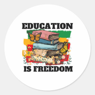 Pegatina Redonda La educación es libertad historia negra afroameric