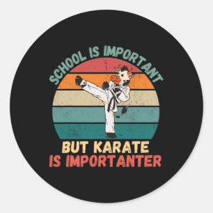 Pegatina Redonda La Escuela de Vacas Retro Es Importante El Karate