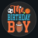 Pegatina Redonda La familia de los deportes de cumpleaños<br><div class="desc">La familia de los deportes de cumpleaños</div>