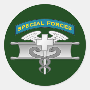 Pegatina Redonda La Q-etiqueta de SF y el médico del experto badge