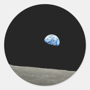 Pegatina Redonda La tierra sube de la luna