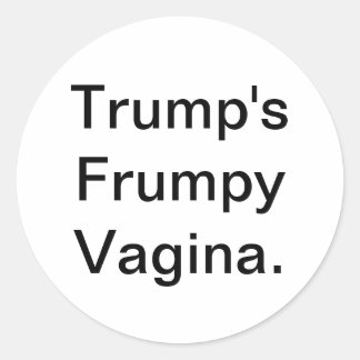 Pegatina Redonda La vagina fofa de Trump Hankamer Artjunkhaus Cómic