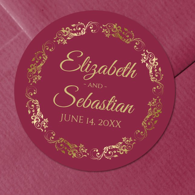 Pegatina Redonda Lacy Gold Filigree Elegant Maroon Burgundy Boda (Subido por el creador)