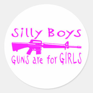PEGATINA REDONDA LAS ARMAS SON PARA CHICAS