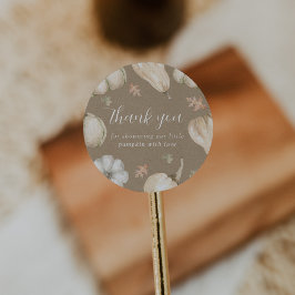 Pegatina Redonda Las calabazas blancas rusas caen en Baby Shower Gr