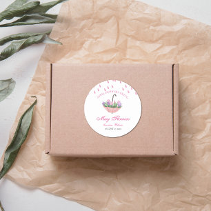 Pegatina Redonda Las duchas rosadas de abril traen la flor de mayo 