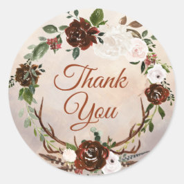 Pegatina Redonda Las plumas rústicas de los bosques y el florecimie